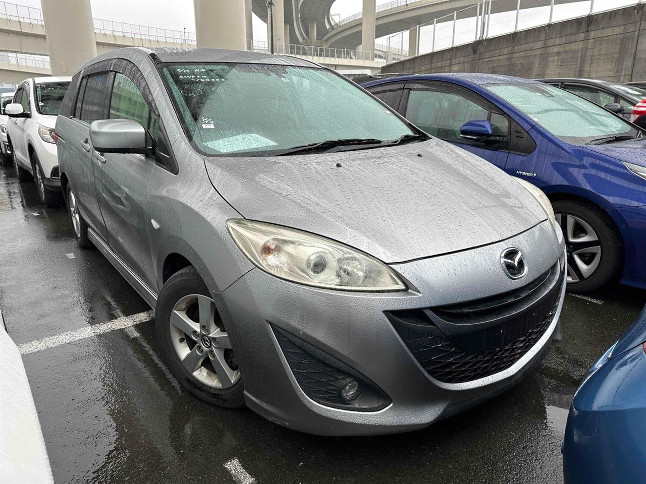 2013 Mazda PREMACY